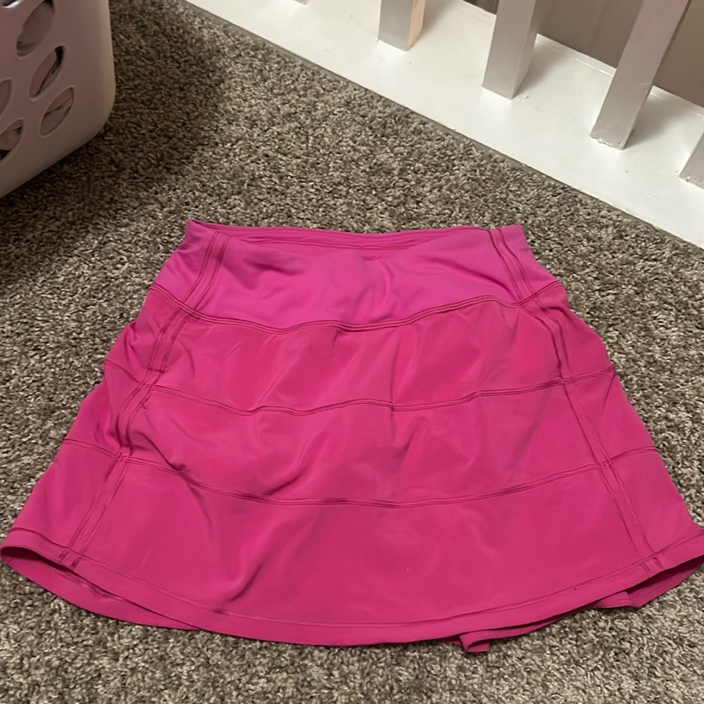 Sonic pink lululem skirt